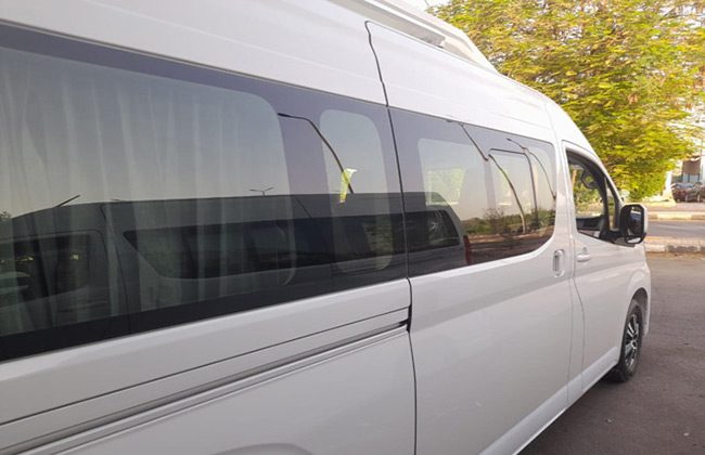 mini-bus-11
